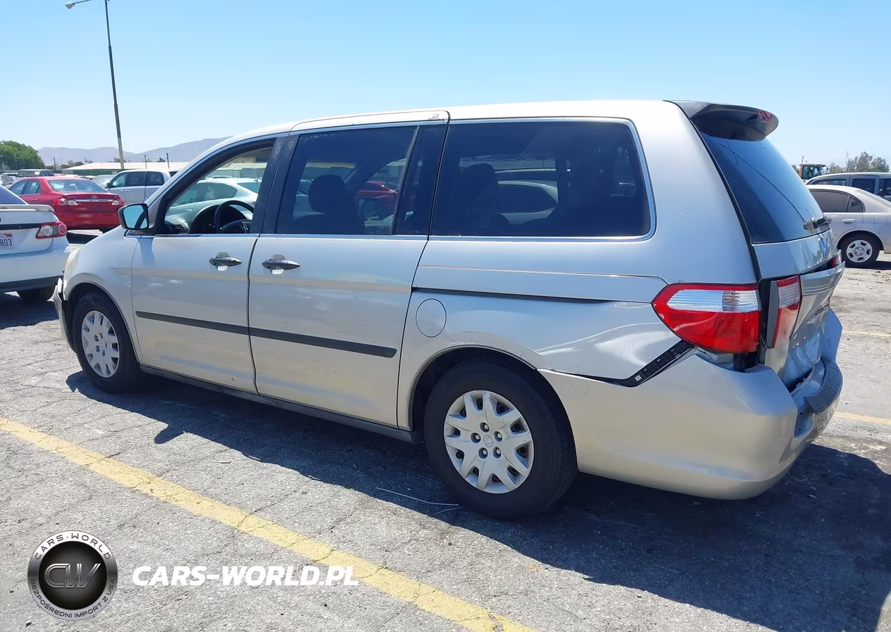 2006 Honda Odyssey Lx VIN:5FNRL38266B021919 - 3
