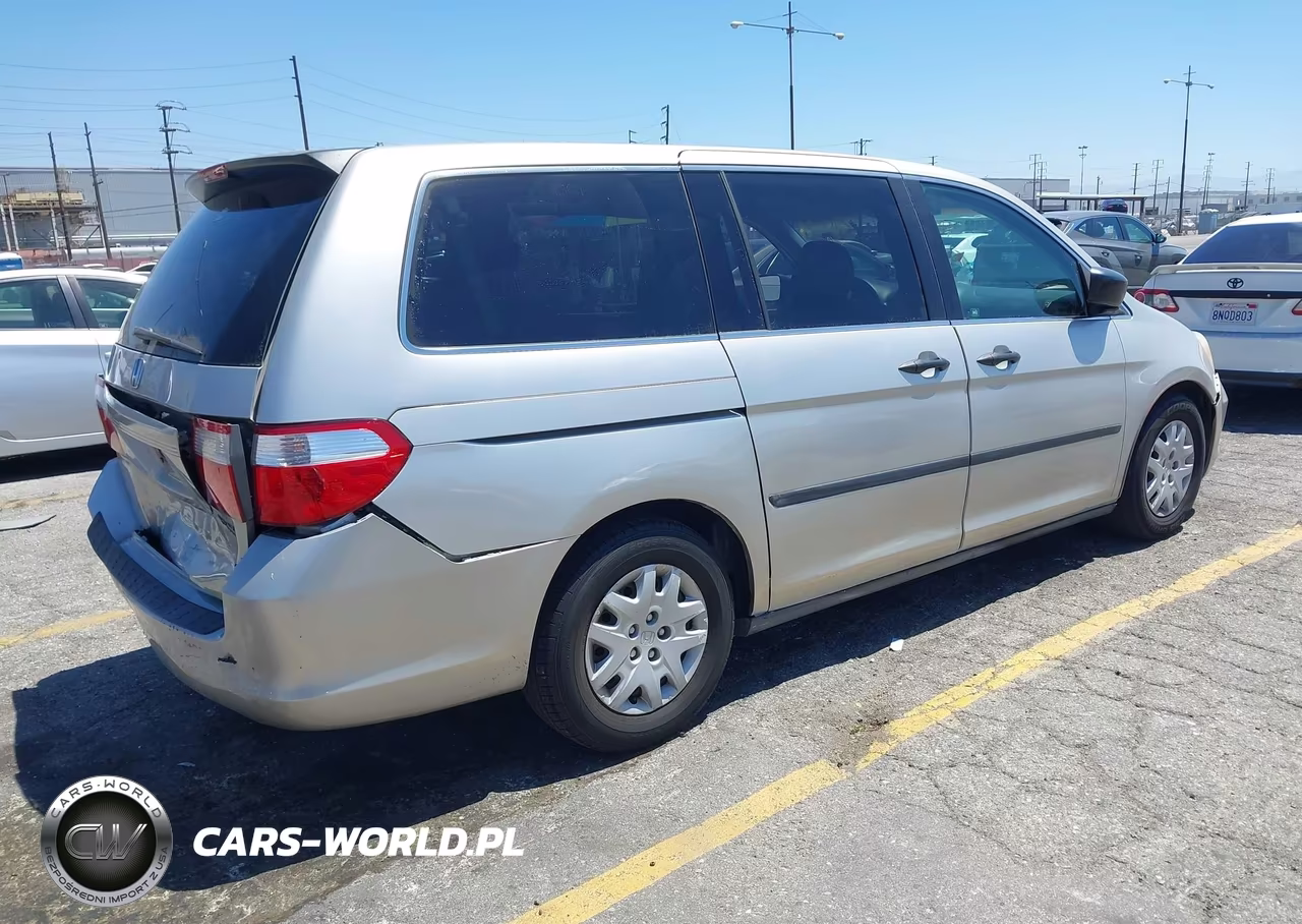 2006 Honda Odyssey Lx VIN:5FNRL38266B021919 - 4