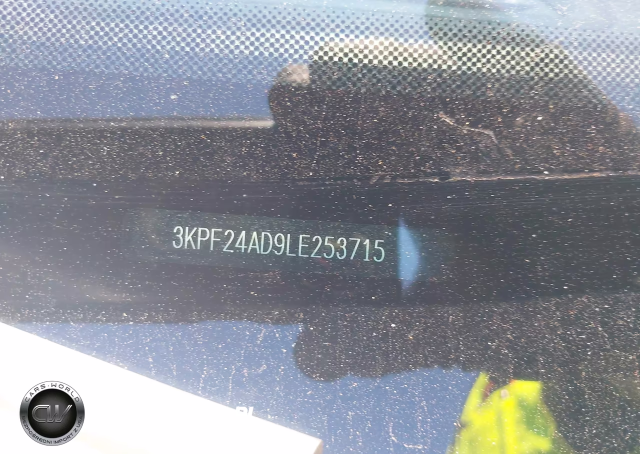 2020 Kia Forte Lxs VIN:3KPF24AD9LE253715 - 16