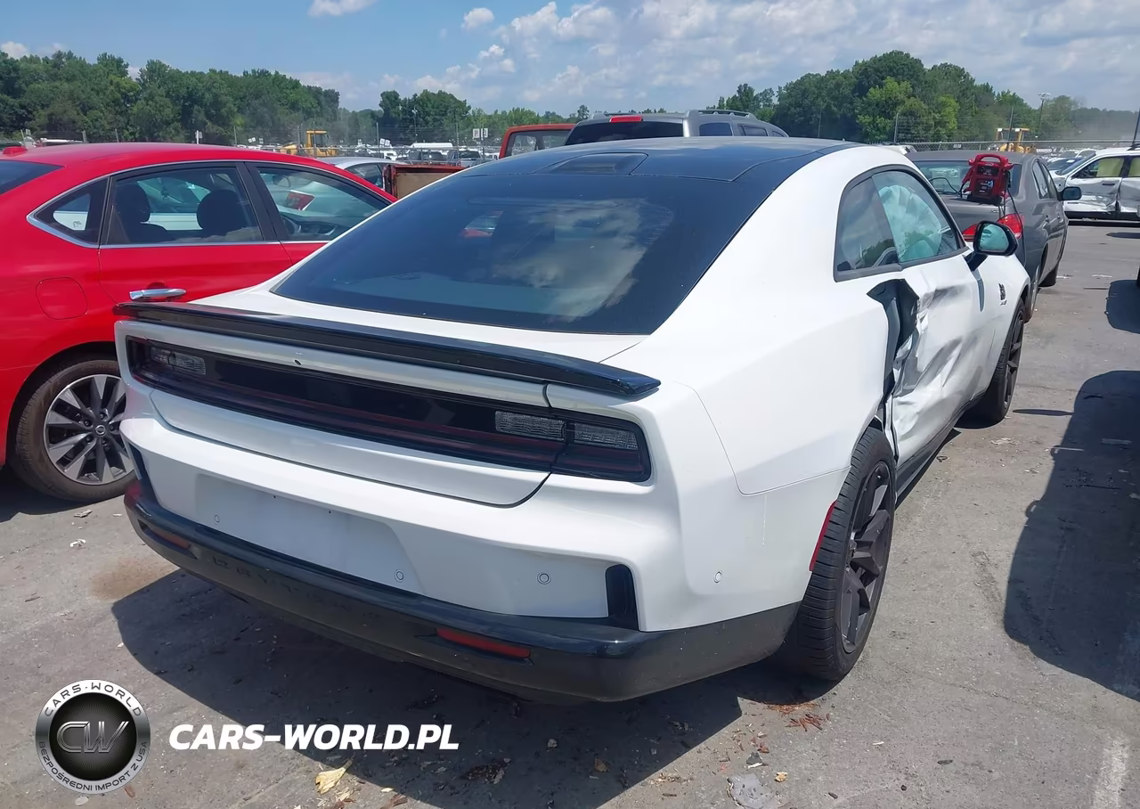 2024 Dodge Charger Daytona Scat Pack Awd VIN:2C3CDBDK2RR205450 - 4