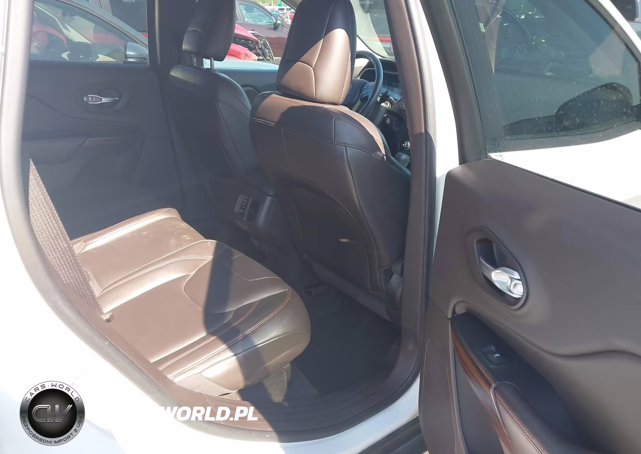 2014 Jeep Cherokee Trailhawk VIN:1C4PJMBS7EW244489 - 8