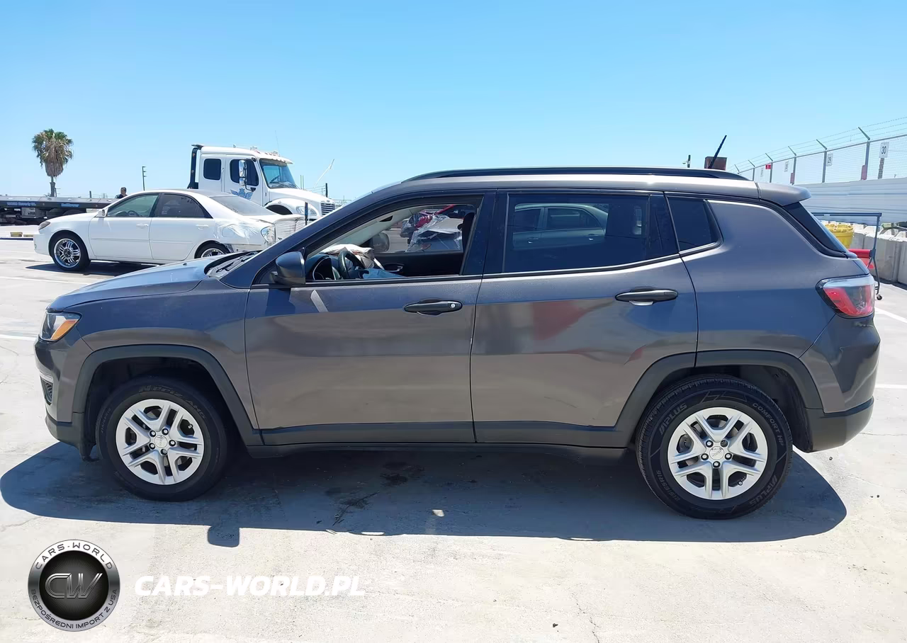 2017 Jeep Compass Sport VIN:3C4NJCAB0HT668559 - 17