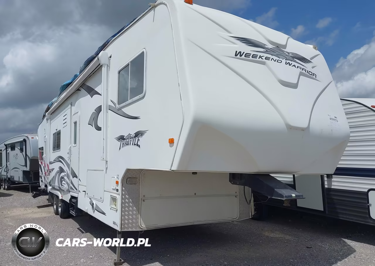 2007 Weekend Warrior Toy Hauler – zdjęcie 1 z 10