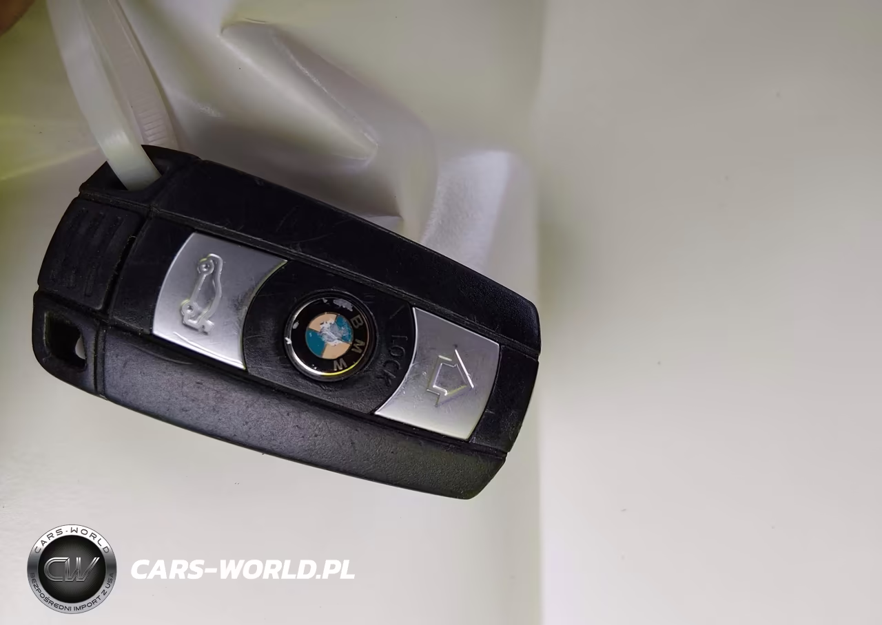 2010 BMW 335I xDrive VIN:WBAWC7C50AE274818 - 11