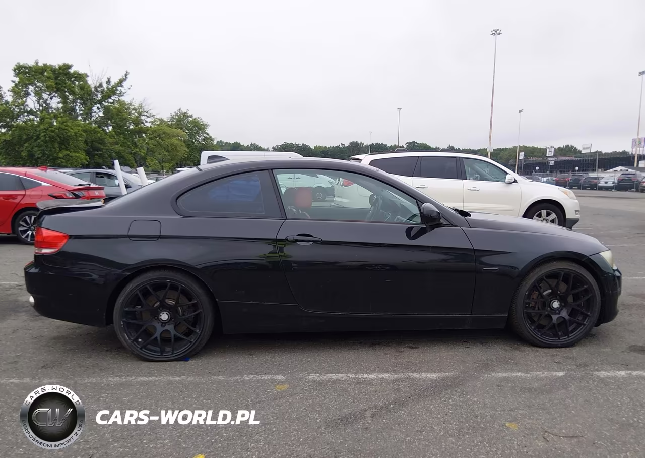 2010 BMW 335I xDrive VIN:WBAWC7C50AE274818 - 13