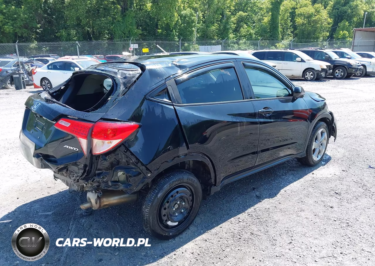 2018 Honda Hr-V Lx VIN:3CZRU6H31JM731252 - 4