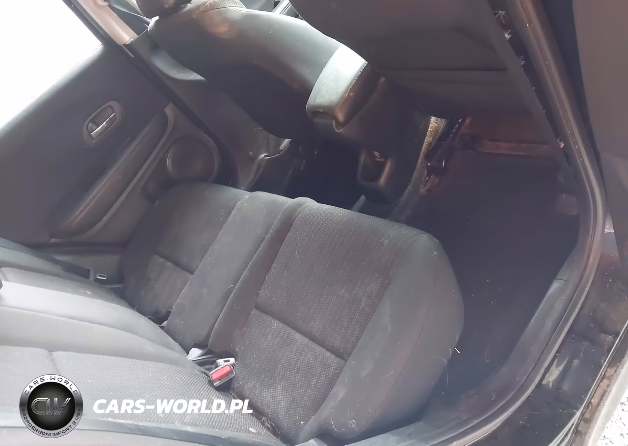 2018 Honda Hr-V Lx VIN:3CZRU6H31JM731252 - 8