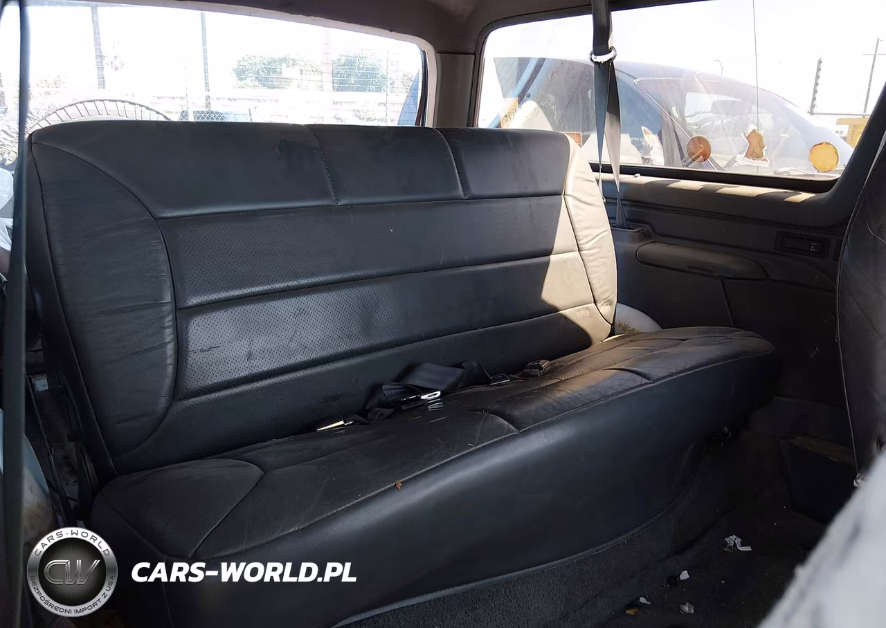 1993 Ford Bronco U100 VIN:1FMEU15H7PLA74048 - 8