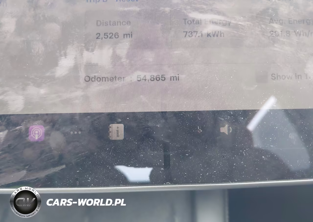 2022 Tesla Model Y Performance Dual Motor All-Wheel Drive VIN:7SAYGDEF1NF540956 - 7