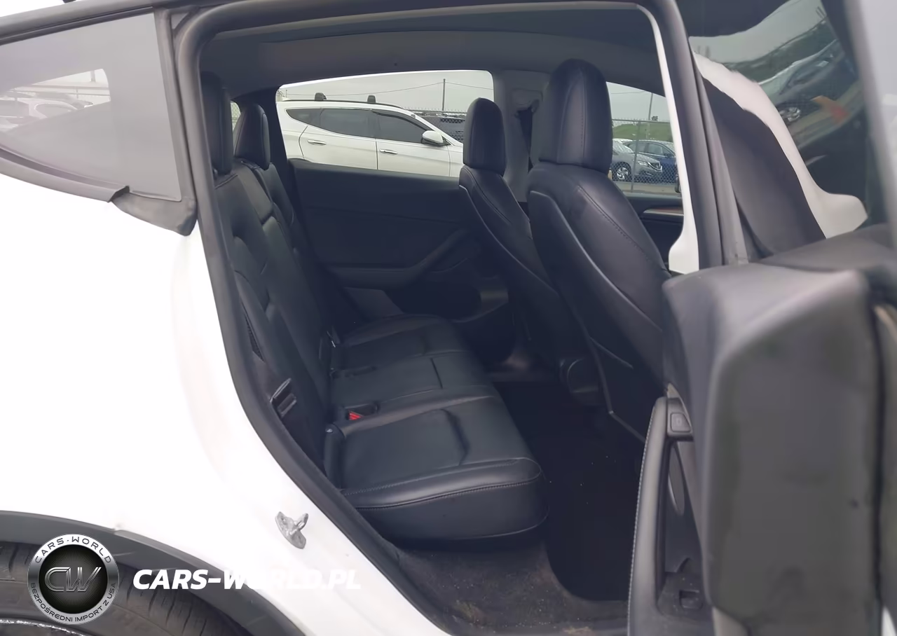 2022 Tesla Model Y Performance Dual Motor All-Wheel Drive VIN:7SAYGDEF1NF540956 - 8