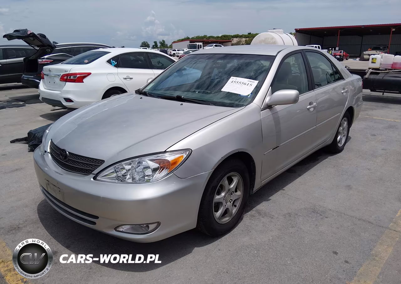 2002 Toyota Camry Le VIN:4T1BE30K62U019821 - 2