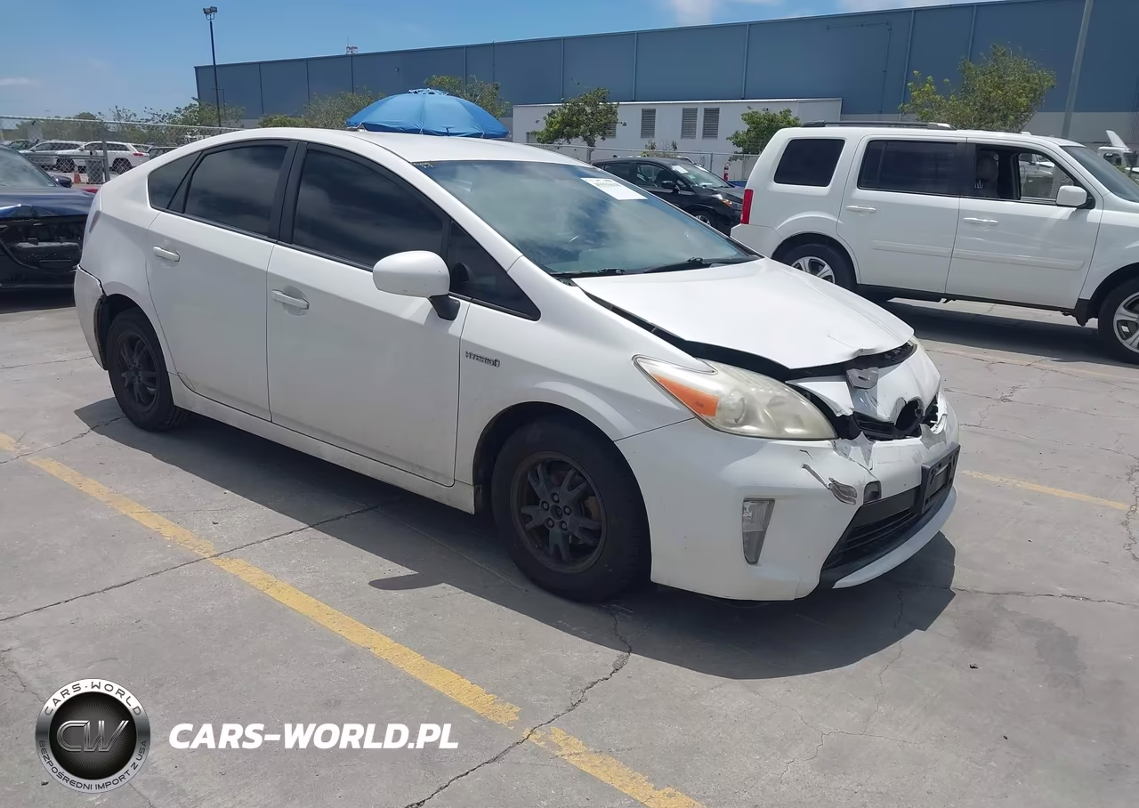 2012 Toyota Prius Four – zdjęcie 1 z 17
