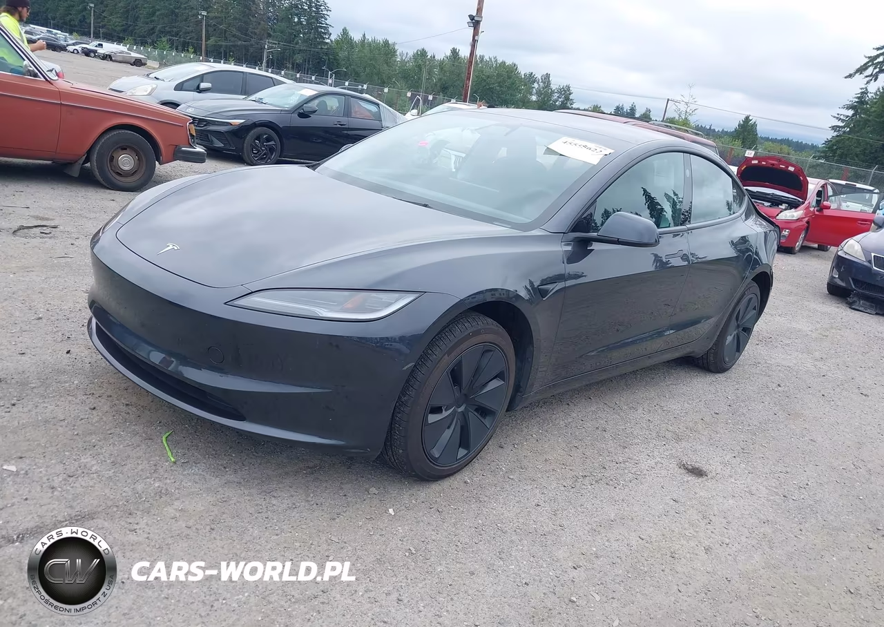 2025 Tesla Model 3 Long Range Rear-Wheel Drive-Standard Rear-Wheel Drive VIN:5YJ3E1EA4SF887211 - 2