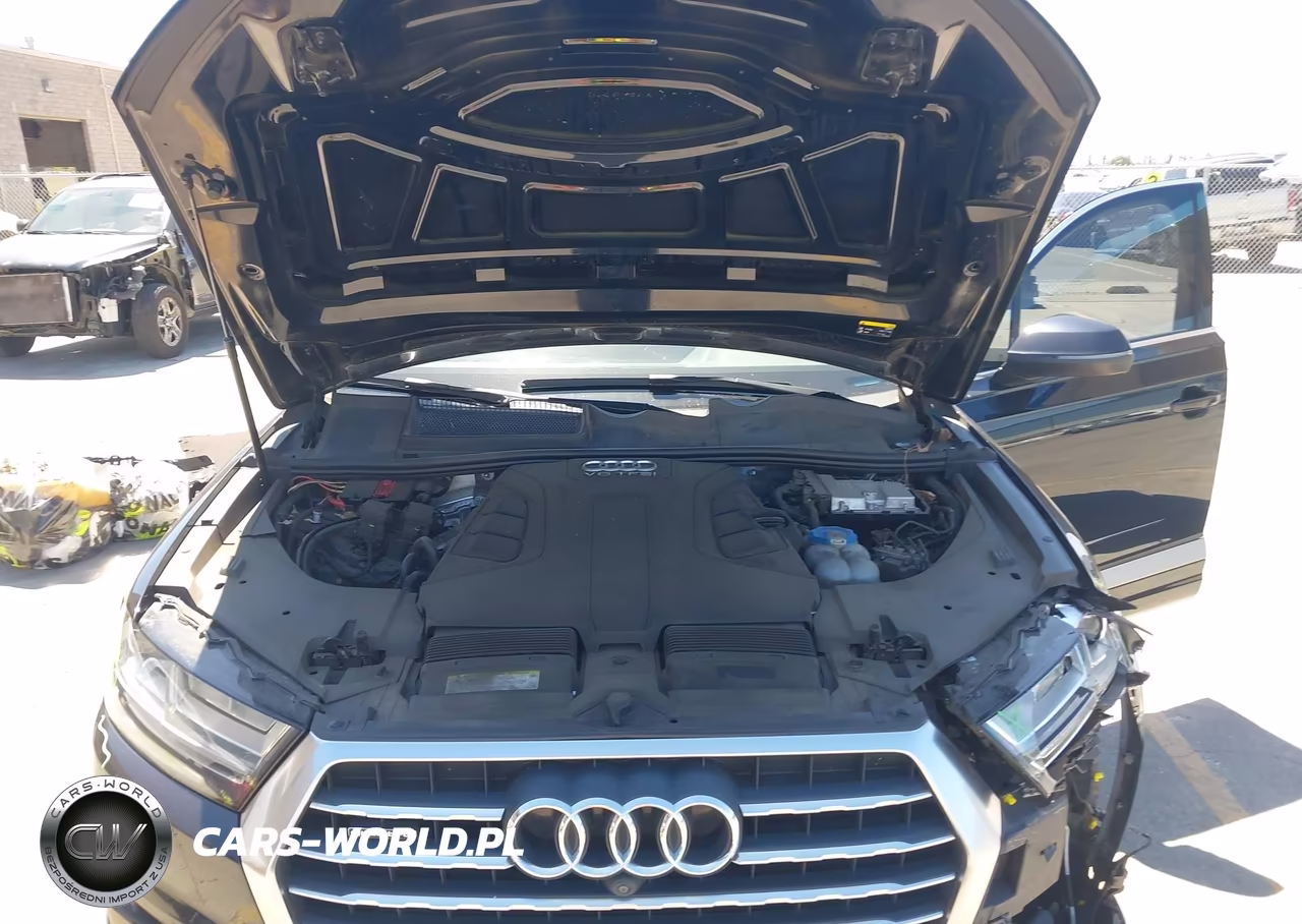 2017 Audi Q7 3.0T Premium VIN:WA1LAAF79HD019651 - 10