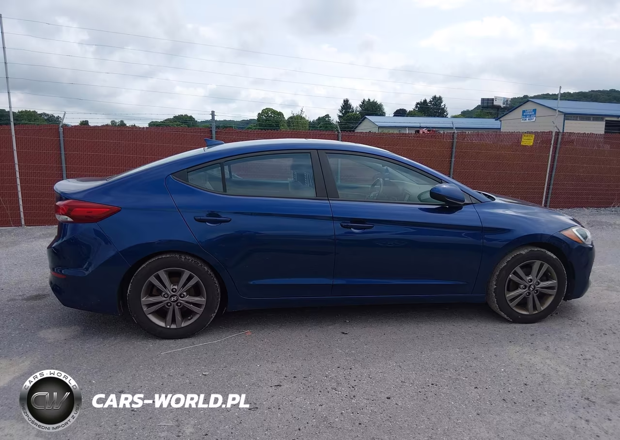 2018 Hyundai Elantra Value Edition VIN:5NPD84LF4JH289177 - 13