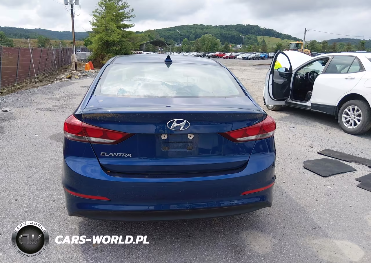 2018 Hyundai Elantra Value Edition VIN:5NPD84LF4JH289177 - 16
