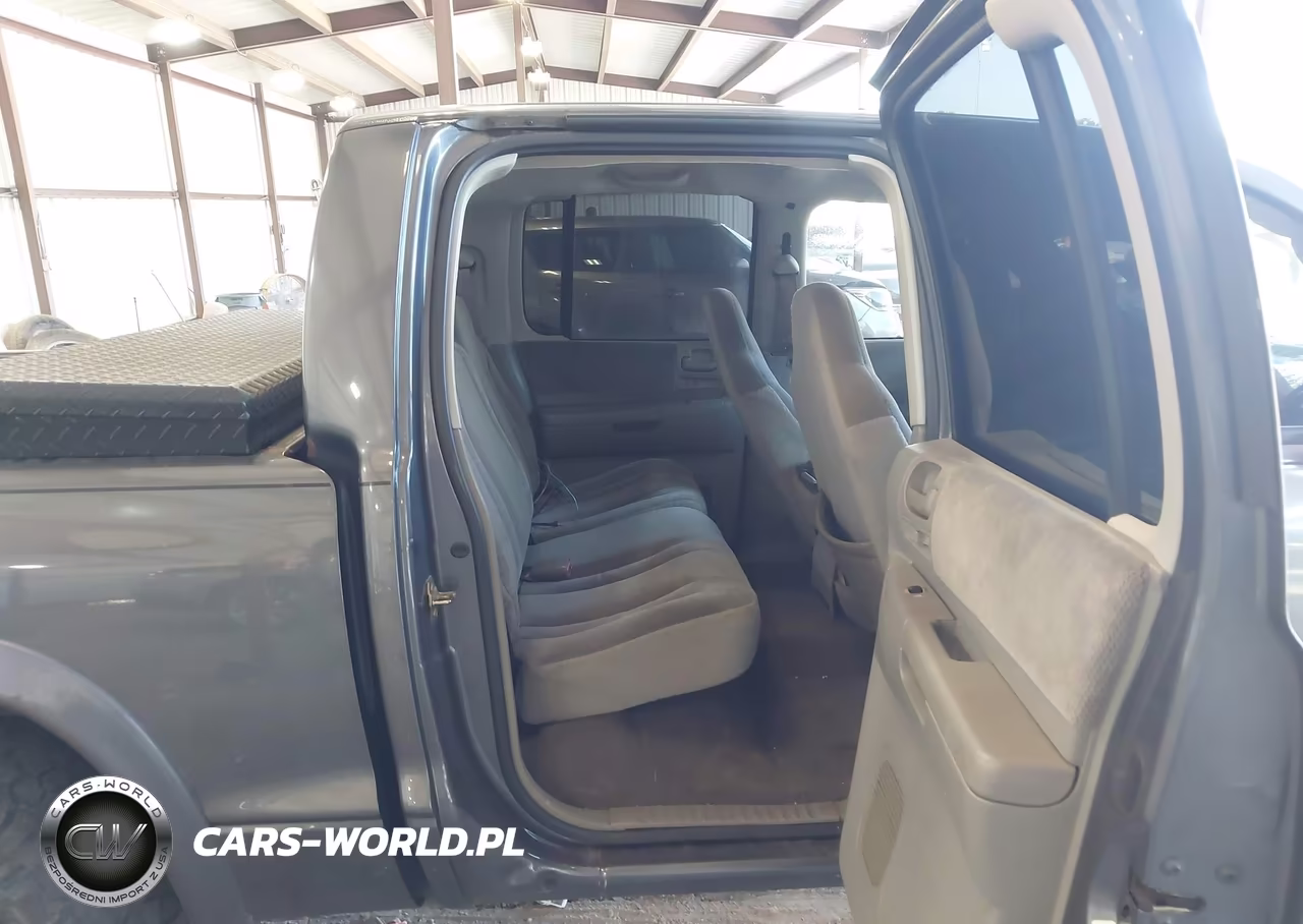 2004 Dodge Dakota Slt VIN:1D7HL48N24S570549 - 8