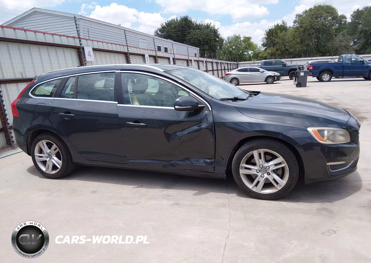 2015 Volvo V60 T5 Premier VIN:YV140MEK1F1251979 - 13