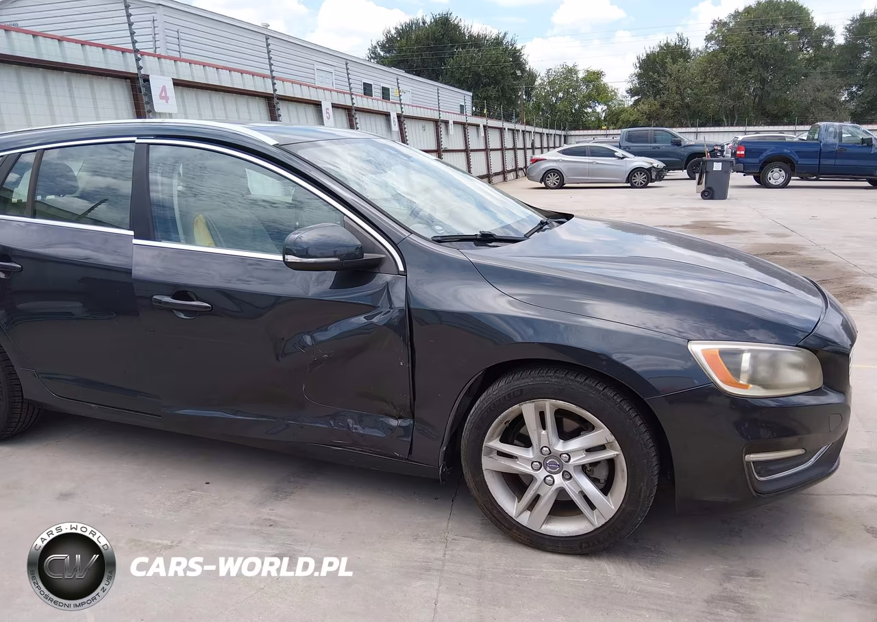 2015 Volvo V60 T5 Premier VIN:YV140MEK1F1251979 - 6