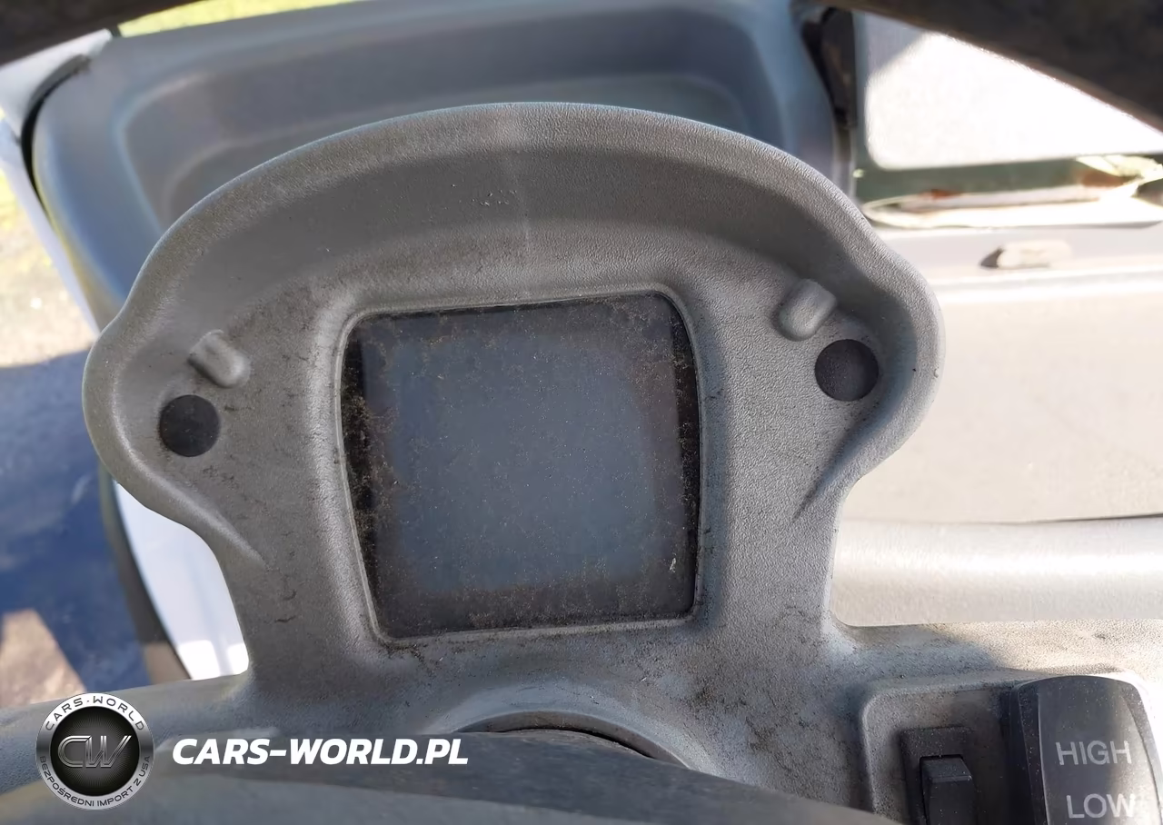 2010 Global Electric Motors E2 VIN:5ASGPGA49AF051849 - 7
