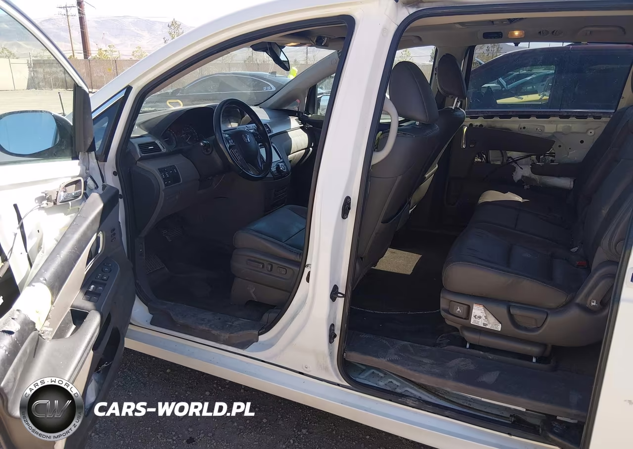 2016 Honda Odyssey Touring-Touring Elite VIN:5FNRL5H99GB009371 - 6
