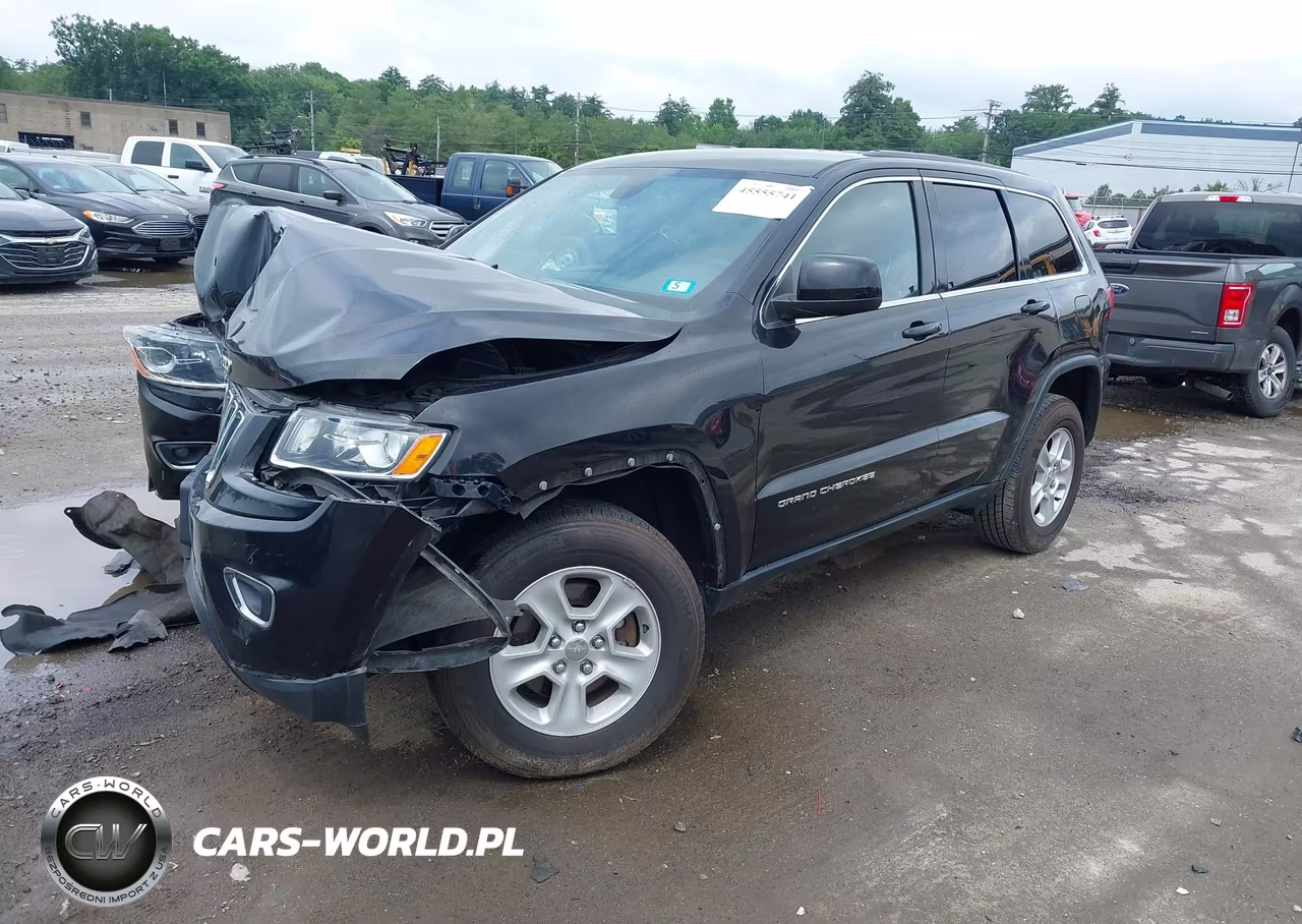 2015 Jeep Grand Cherokee Laredo VIN:1C4RJFAGXFC870655 - 2