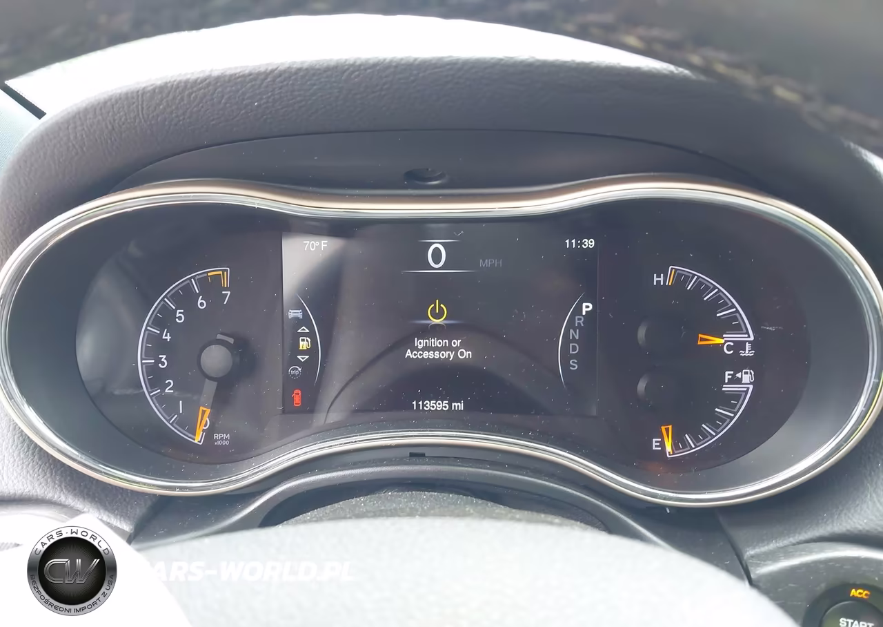 2015 Jeep Grand Cherokee Laredo VIN:1C4RJFAGXFC870655 - 7