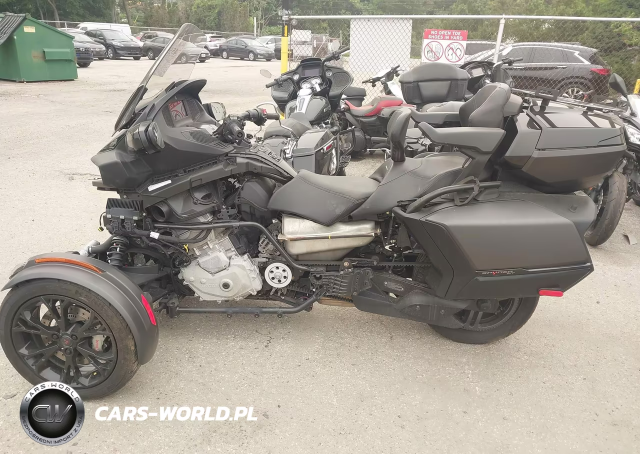 2022 Can-Am Spyder Roadster Rt-Rt Limited VIN:2BXNBDD28NV003557 - 13