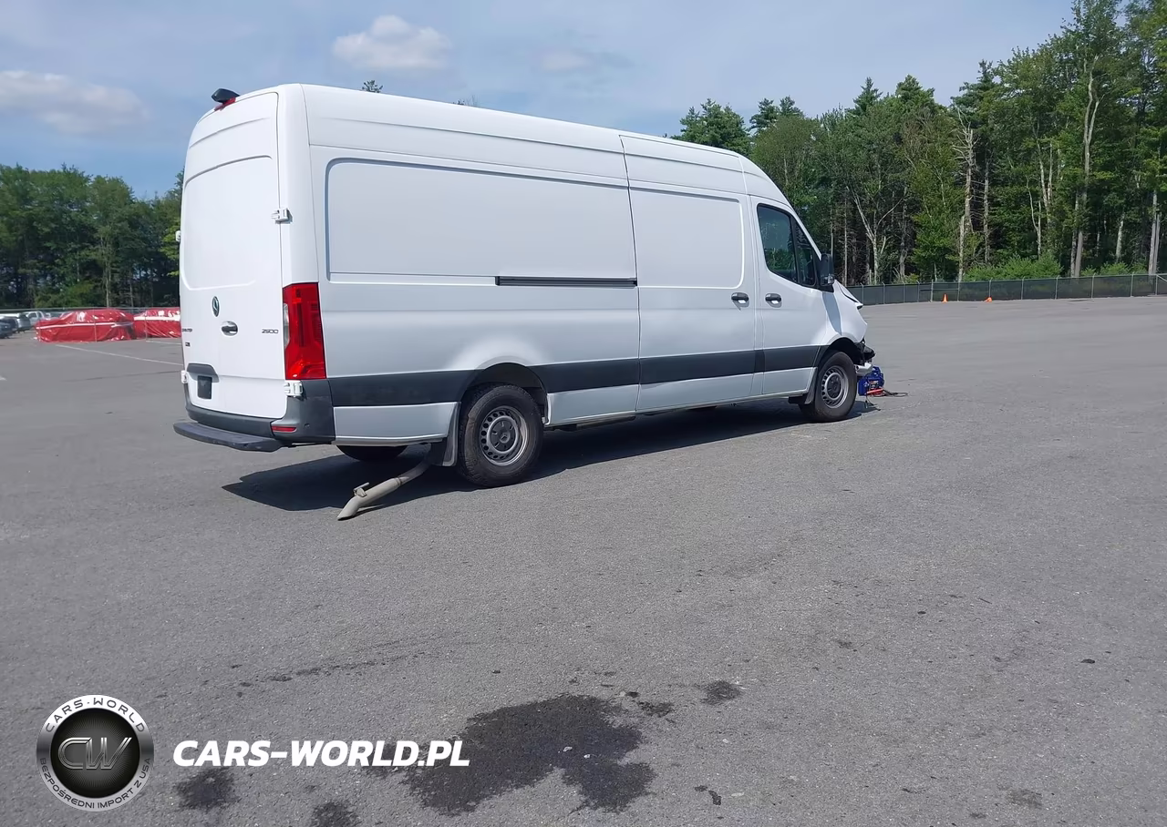 2023 Mercedes-Benz Sprinter 2500 High Roof 4-Cyl Gas VIN:W1Y40CHY2PT144179 - 4