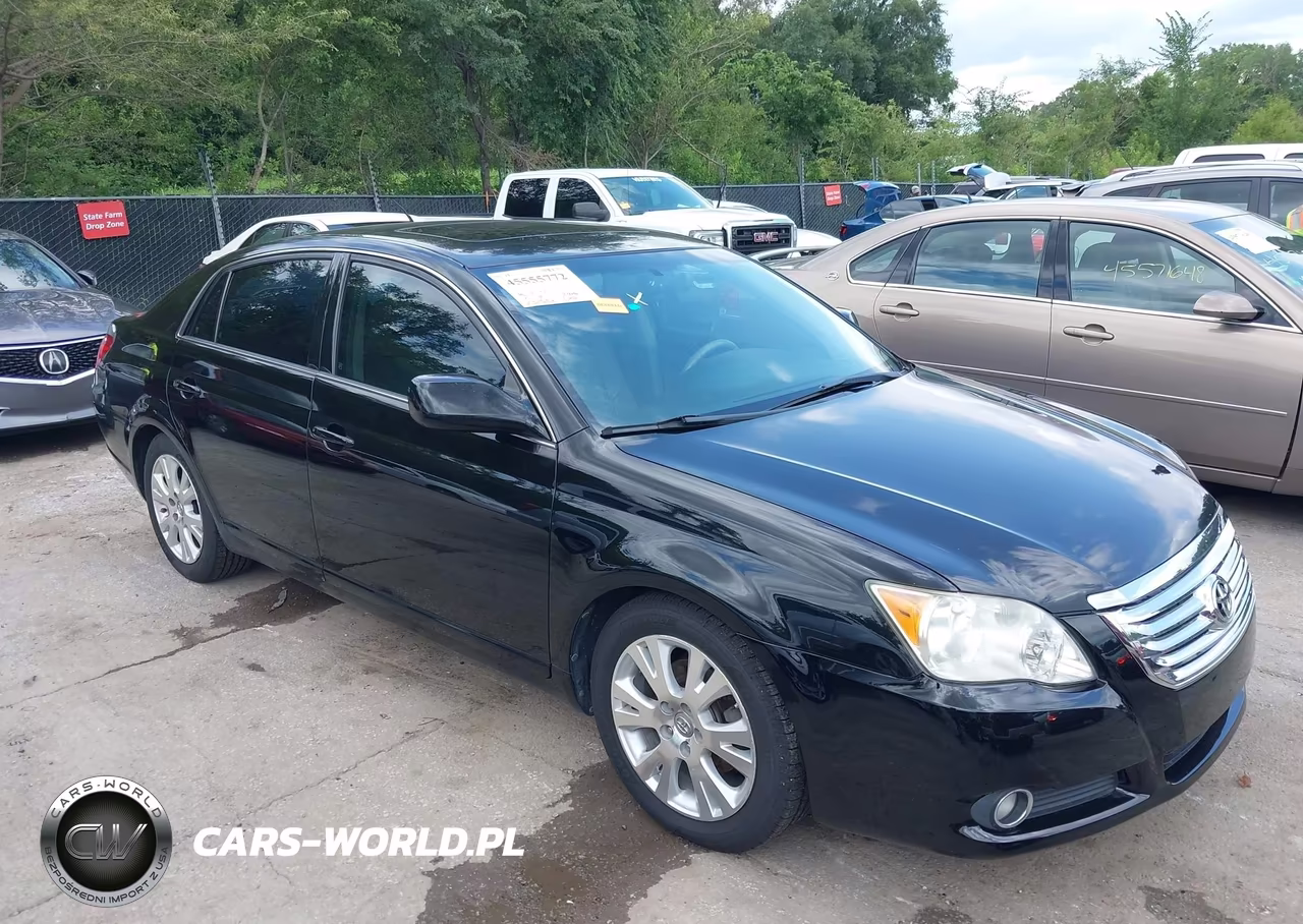 2010 Toyota Avalon Xls