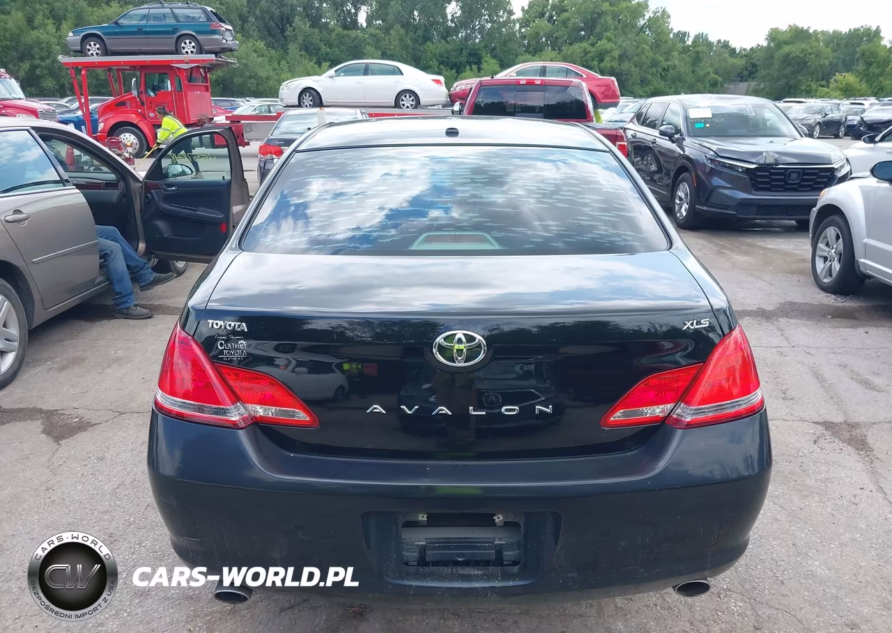 2010 Toyota Avalon Xls VIN:4T1BK3DB6AU369337 - 17