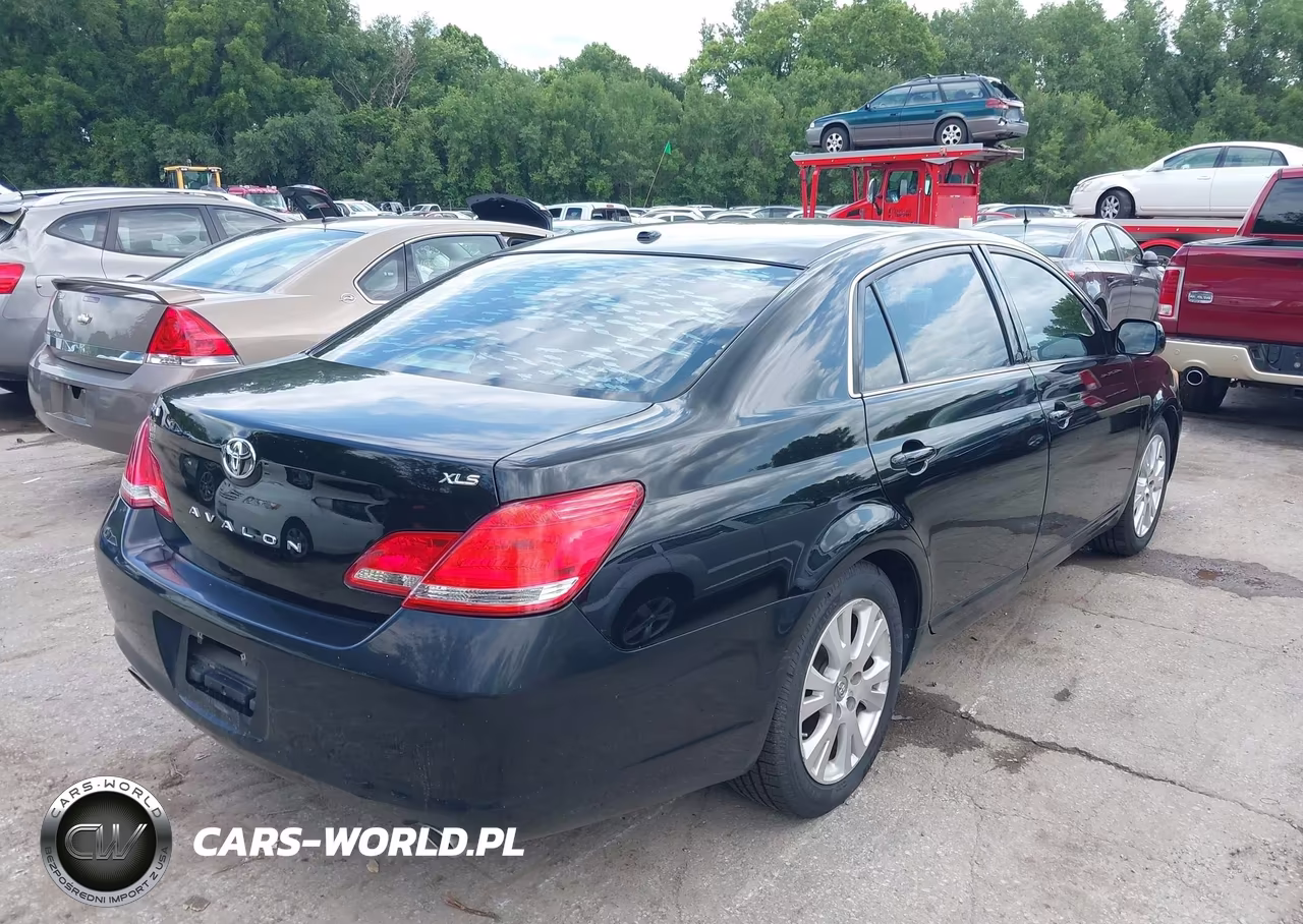 2010 Toyota Avalon Xls VIN:4T1BK3DB6AU369337 - 4