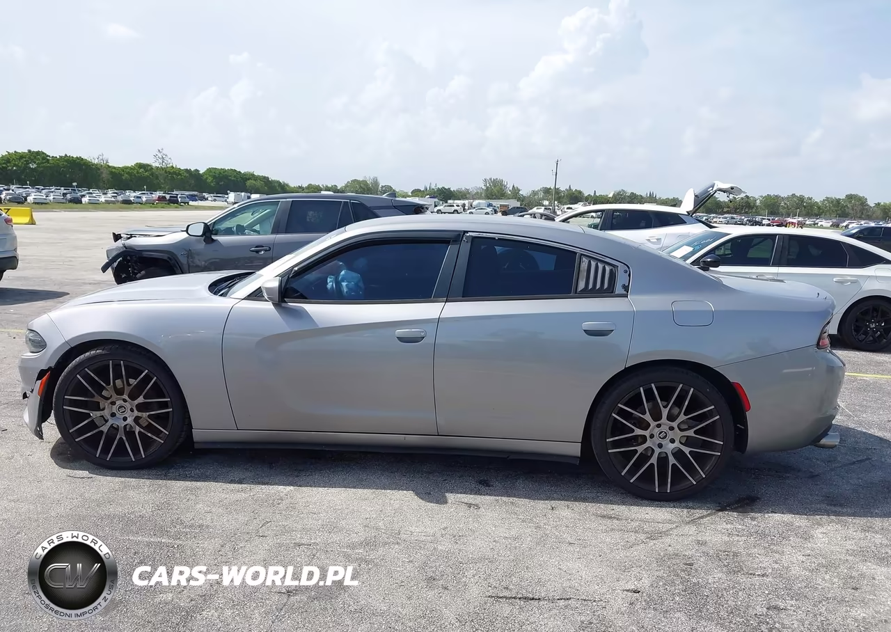 2015 Dodge Charger Se VIN:2C3CDXBG8FH916602 - 14