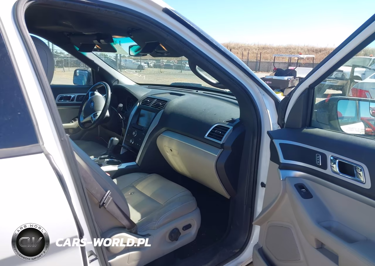 2012 Ford Explorer Xlt VIN:1FMHK7D83CGA32129 - 5