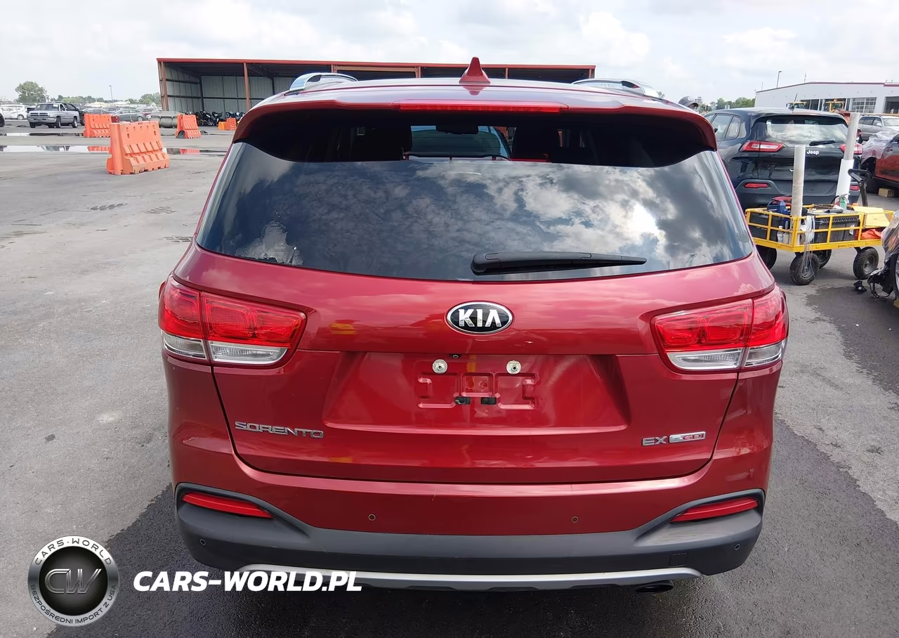 2017 Kia Sorento 2.0T Ex VIN:5XYPH4A15HG252189 - 16