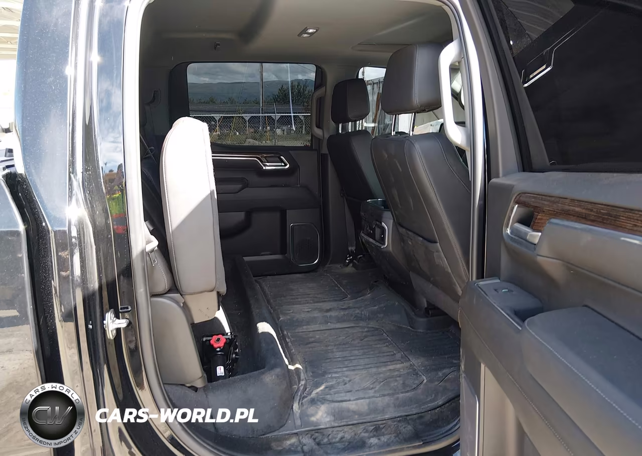 2025 GMC Sierra 1500 4Wd Short Box Elevation With 3Sb VIN:3GTUUCED3SG119033 - 8