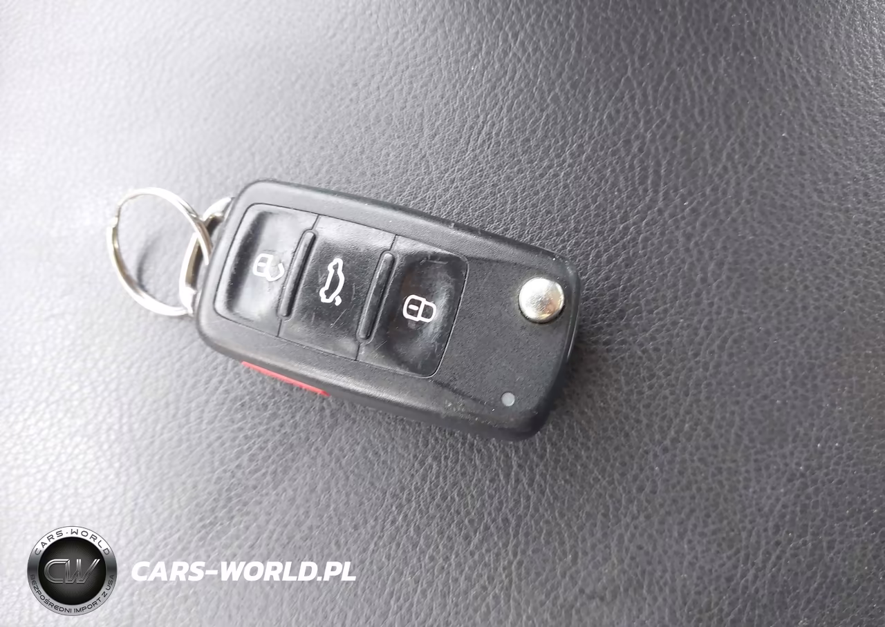 2016 Volkswagen Tiguan S VIN:WVGBV7AX4GW612204 - 11