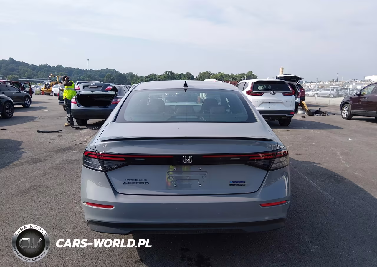 2026 Honda Accord Hybrid Sport VIN:1HGCY2F52TA008752 - 16