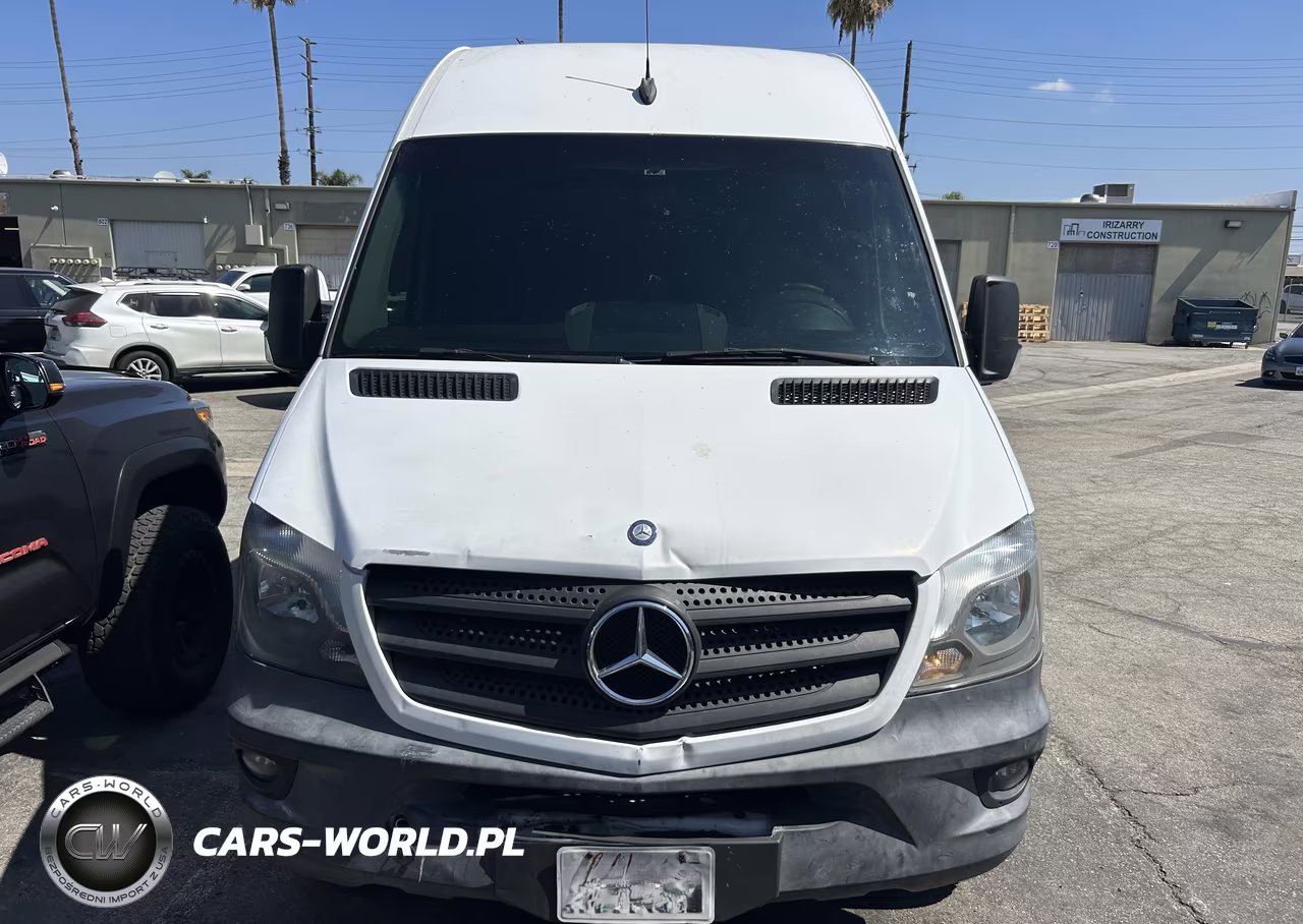 2015 Mercedes-Benz Sprinter 2500 High Roof VIN:WD3PE8CC9F5990303 - 12