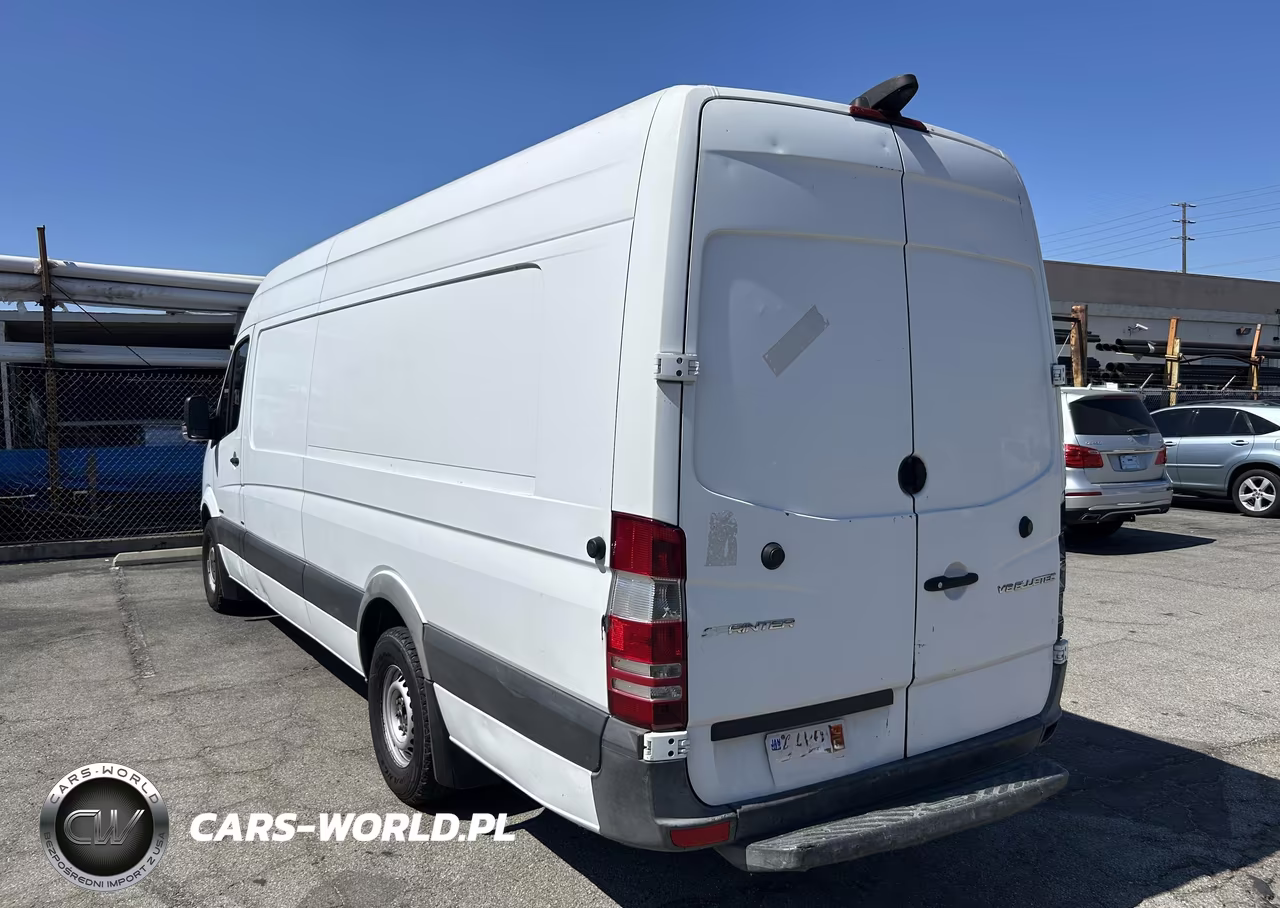 2015 Mercedes-Benz Sprinter 2500 High Roof VIN:WD3PE8CC9F5990303 - 3