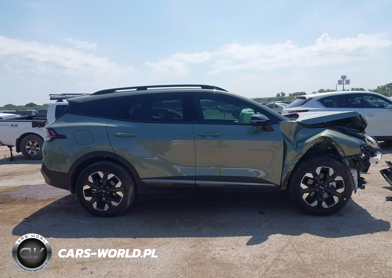 2024 Kia Sportage Plug-In Hybrid X-Line VIN:KNDPYDDH5R7145229 - 13