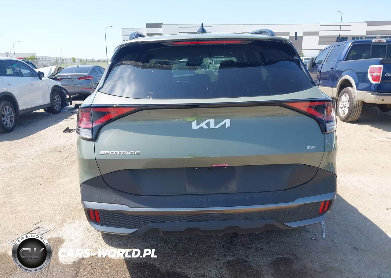 2024 Kia Sportage Plug-In Hybrid X-Line VIN:KNDPYDDH5R7145229 - 16