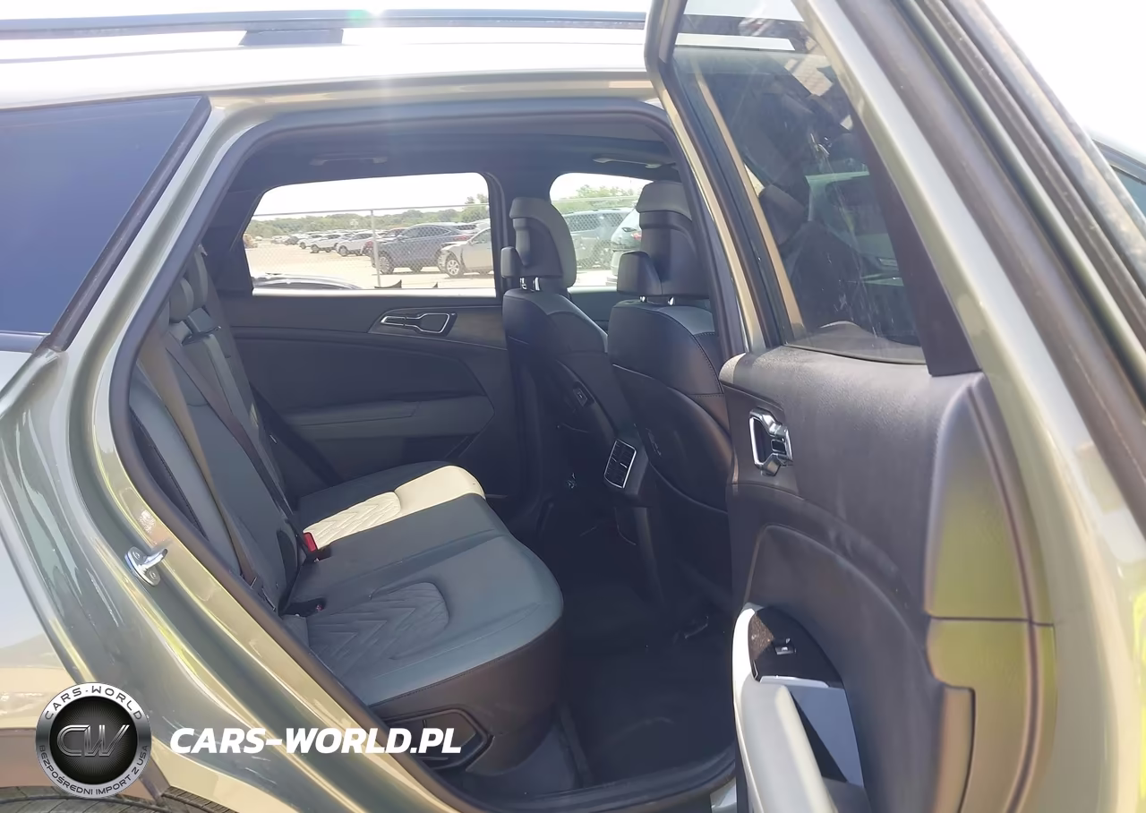 2024 Kia Sportage Plug-In Hybrid X-Line VIN:KNDPYDDH5R7145229 - 8