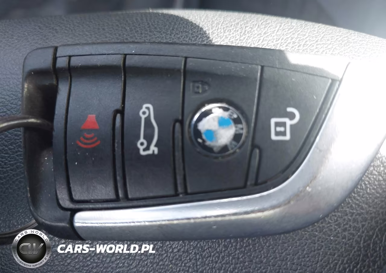 2019 BMW X3 Sdrive30I VIN:5UXTR7C52KLF31609 - 11