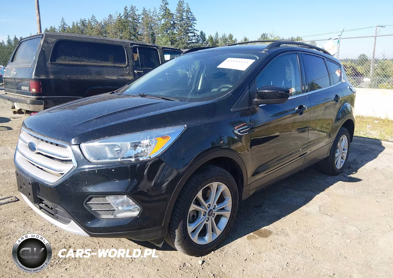 2018 Ford Escape Se VIN:1FMCU9GD8JUA86811 - 2