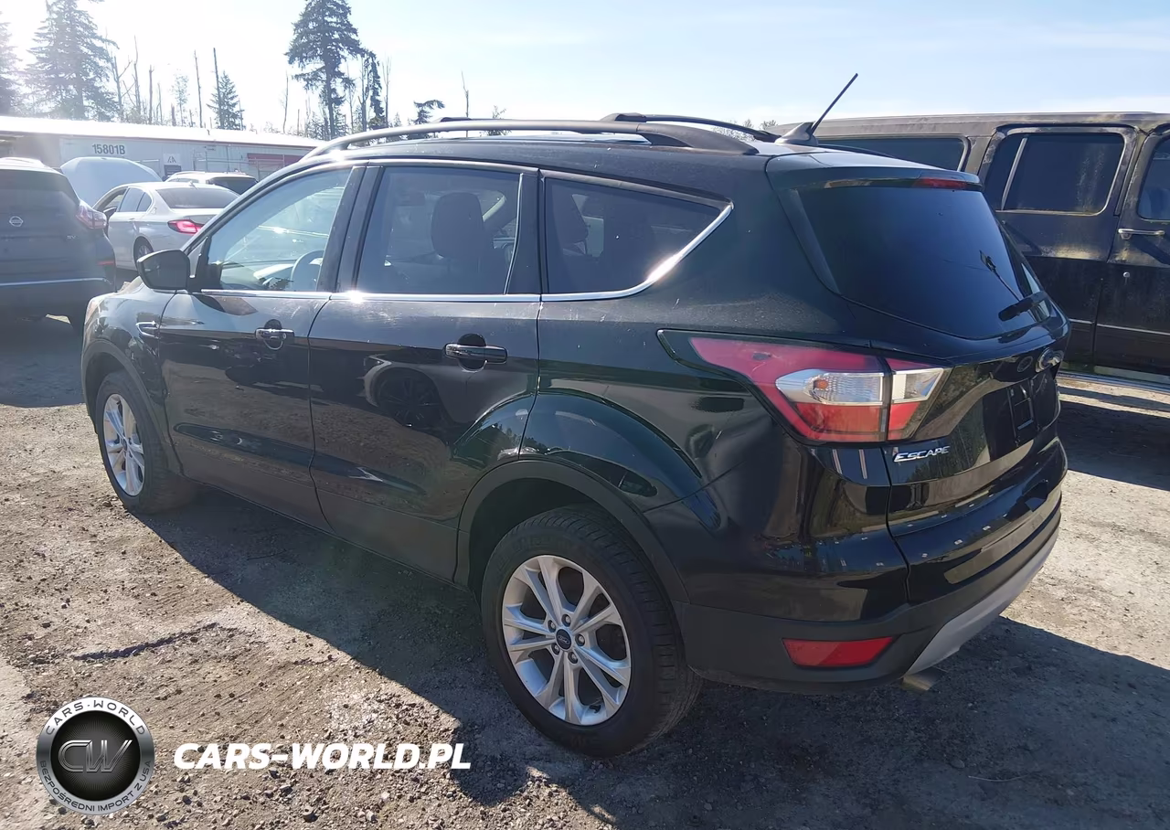 2018 Ford Escape Se VIN:1FMCU9GD8JUA86811 - 3