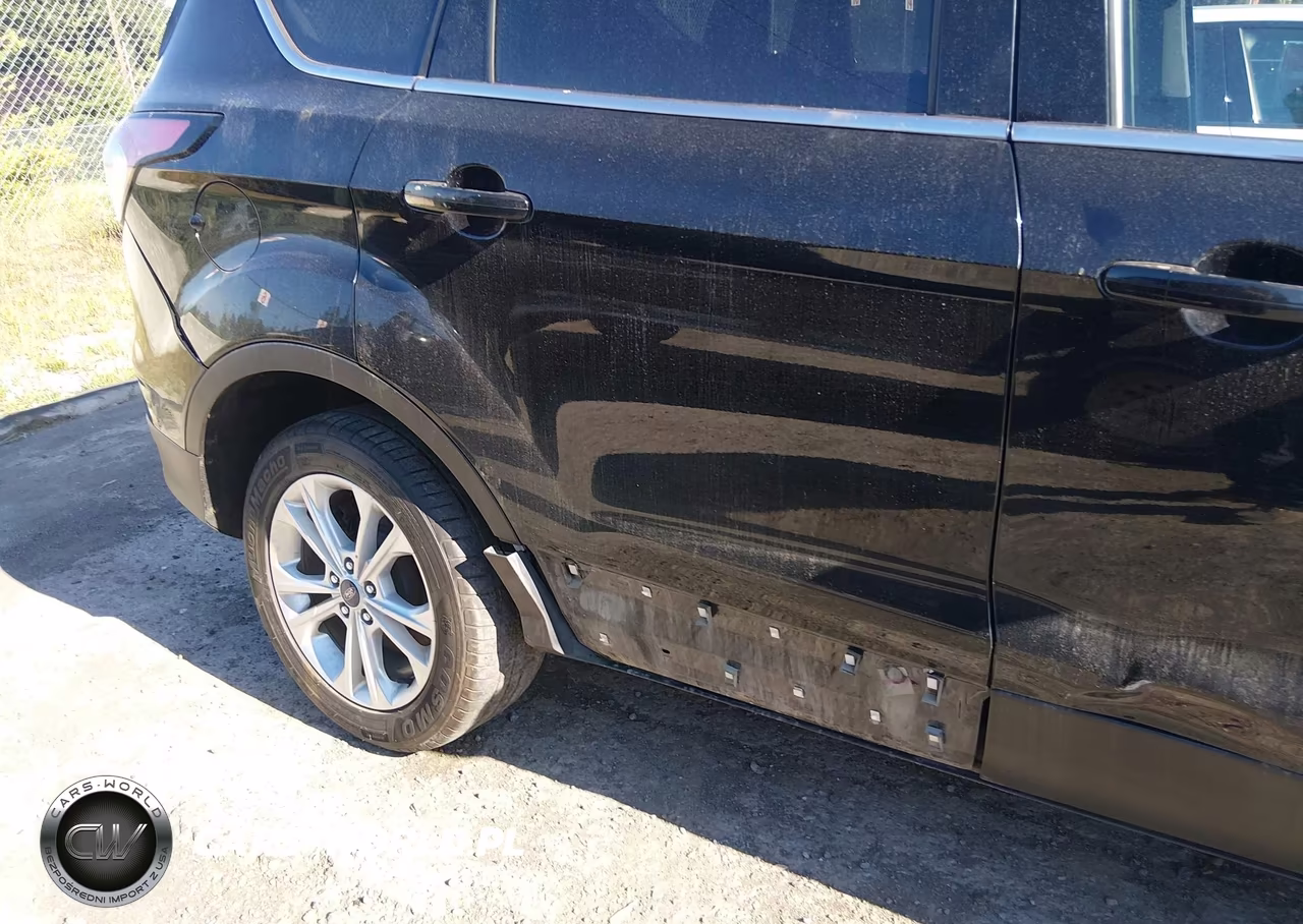 2018 Ford Escape Se VIN:1FMCU9GD8JUA86811 - 6