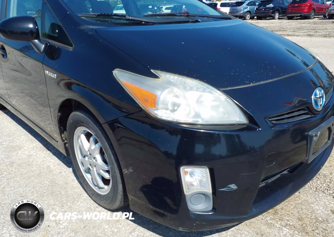 2011 Toyota Prius Two VIN:JTDKN3DU0B0281437 - 19