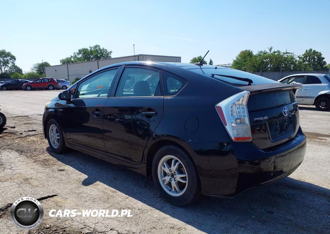 2011 Toyota Prius Two VIN:JTDKN3DU0B0281437 - 3