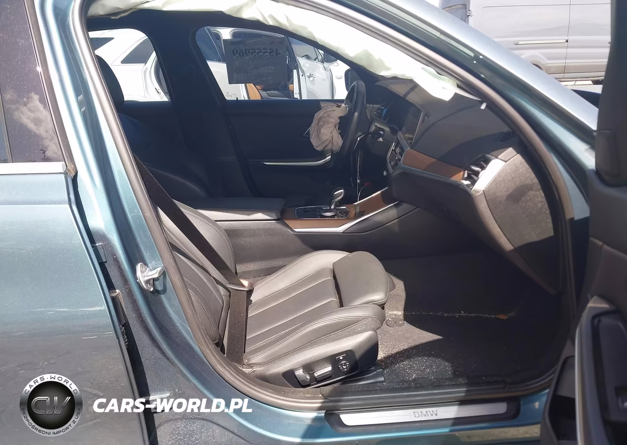 2019 BMW 330I VIN:WBA5R1C56KAK11562 - 5